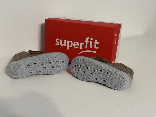 Superfit Hausschuhe Löwe grau Größe 28 neuwertig (Bild 2)