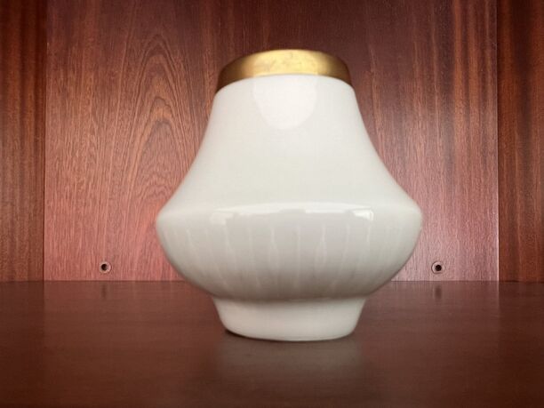 Scherzer Vase, vergoldet, weiß, zeitloses Design, neuwertig