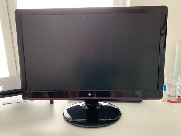 LG Flatron E2750V 27